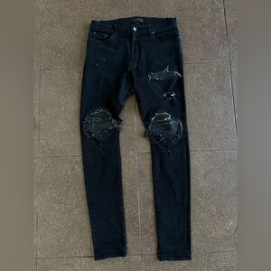 AMIRI MX1 Black Distressed Skinny Jeans